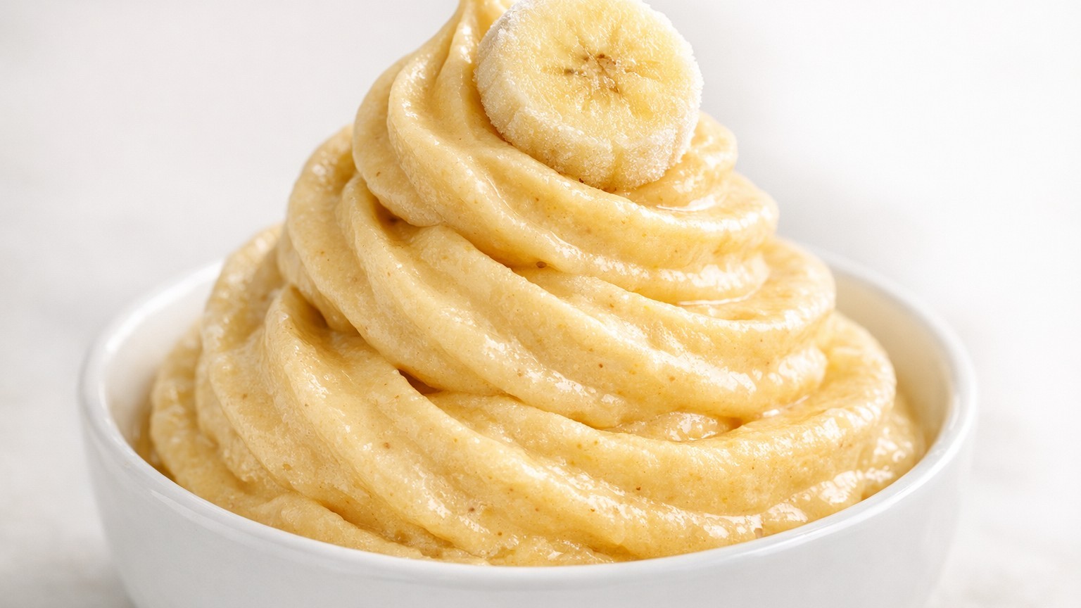 Je cherchais une recette de glace maison depuis des mois : quand j'ai vu qu'il ne fallait qu'une seule banane congelée, j'...