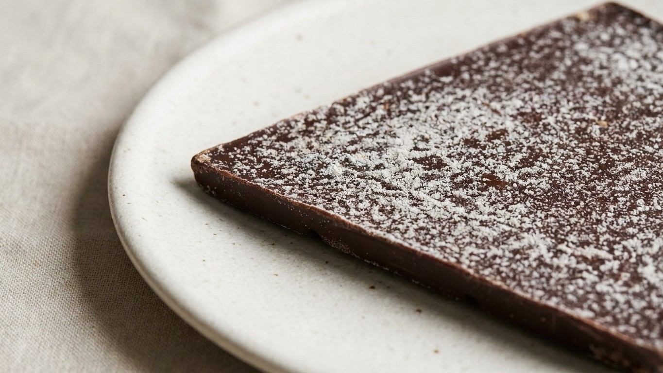 C'est fini pour le chocolat au frigo l'été : ce que les chocolatiers recommandent à la place évite la pellicule blanche su...